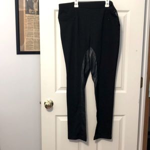 Victoria’s Secret leggings